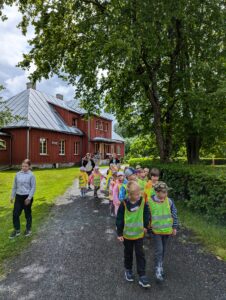 mangukooli lastelaagrid